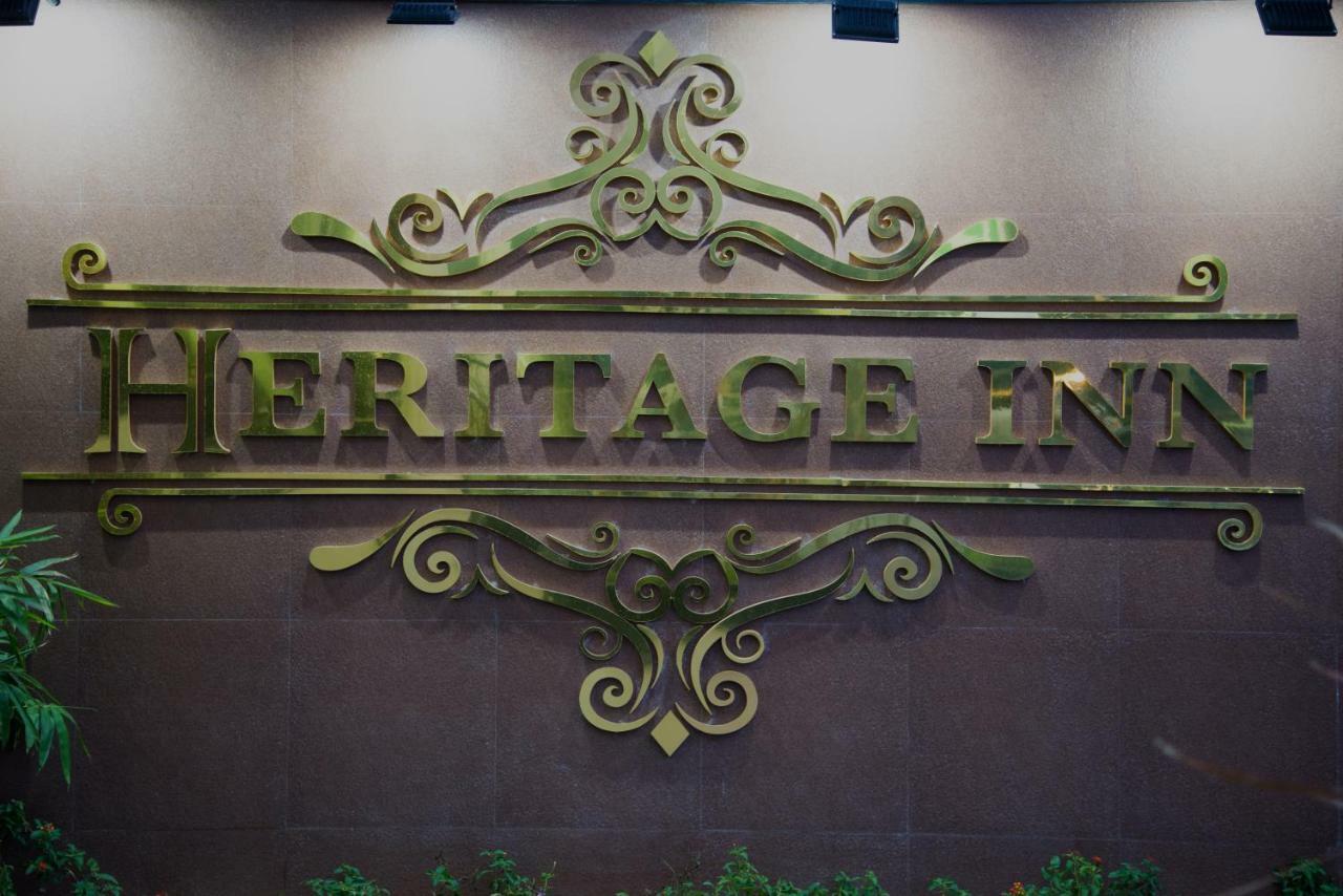 Heritage Inn Mysore Bagian luar foto