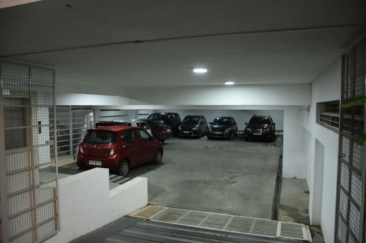 Heritage Inn Mysore Bagian luar foto