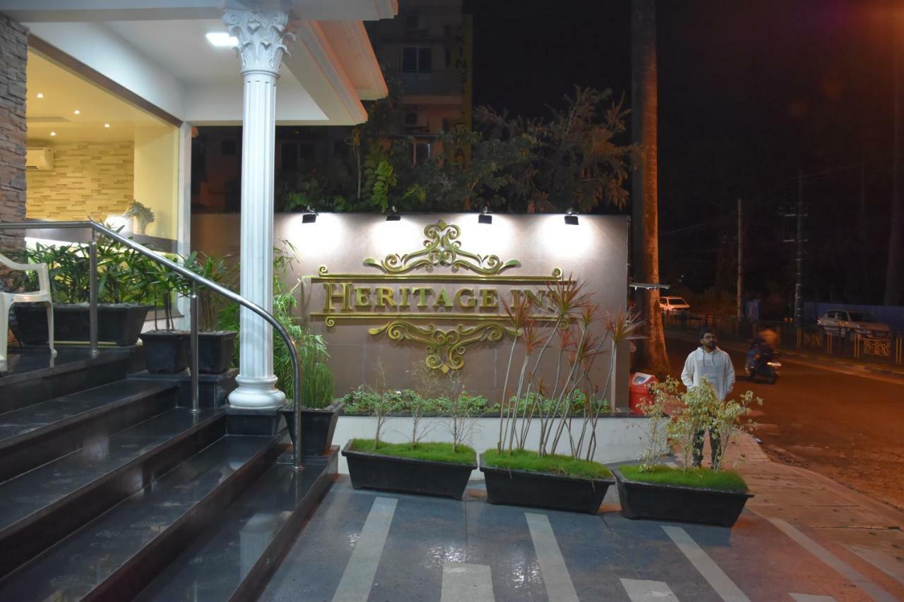 Heritage Inn Mysore Bagian luar foto